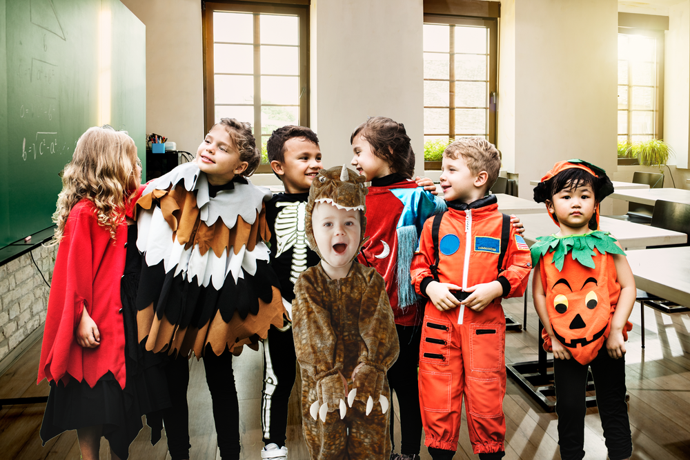 Fokozott ellenőrzés indul a farsangi maszkok, jelmezek és parókák biztonságossága érdekében